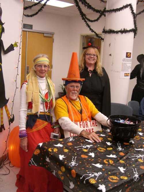 103112clearlakehalloweenleonards