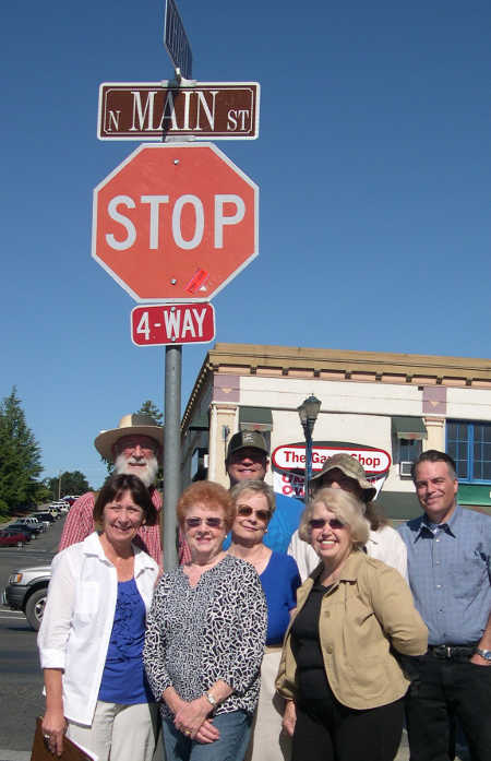 060513lakeportsigns