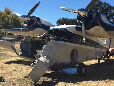 091916seaplaneremoval2
