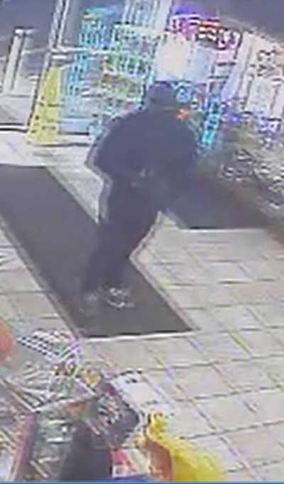 112816mtownrobbery2