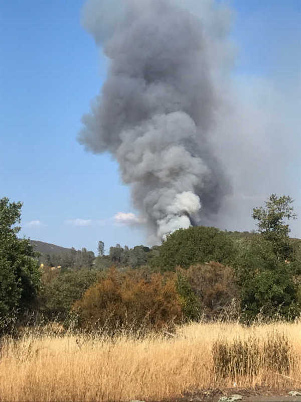 Firefighters battling blaze in Kelseyville 