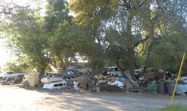  City of Clearlake partners with community to clean dump site